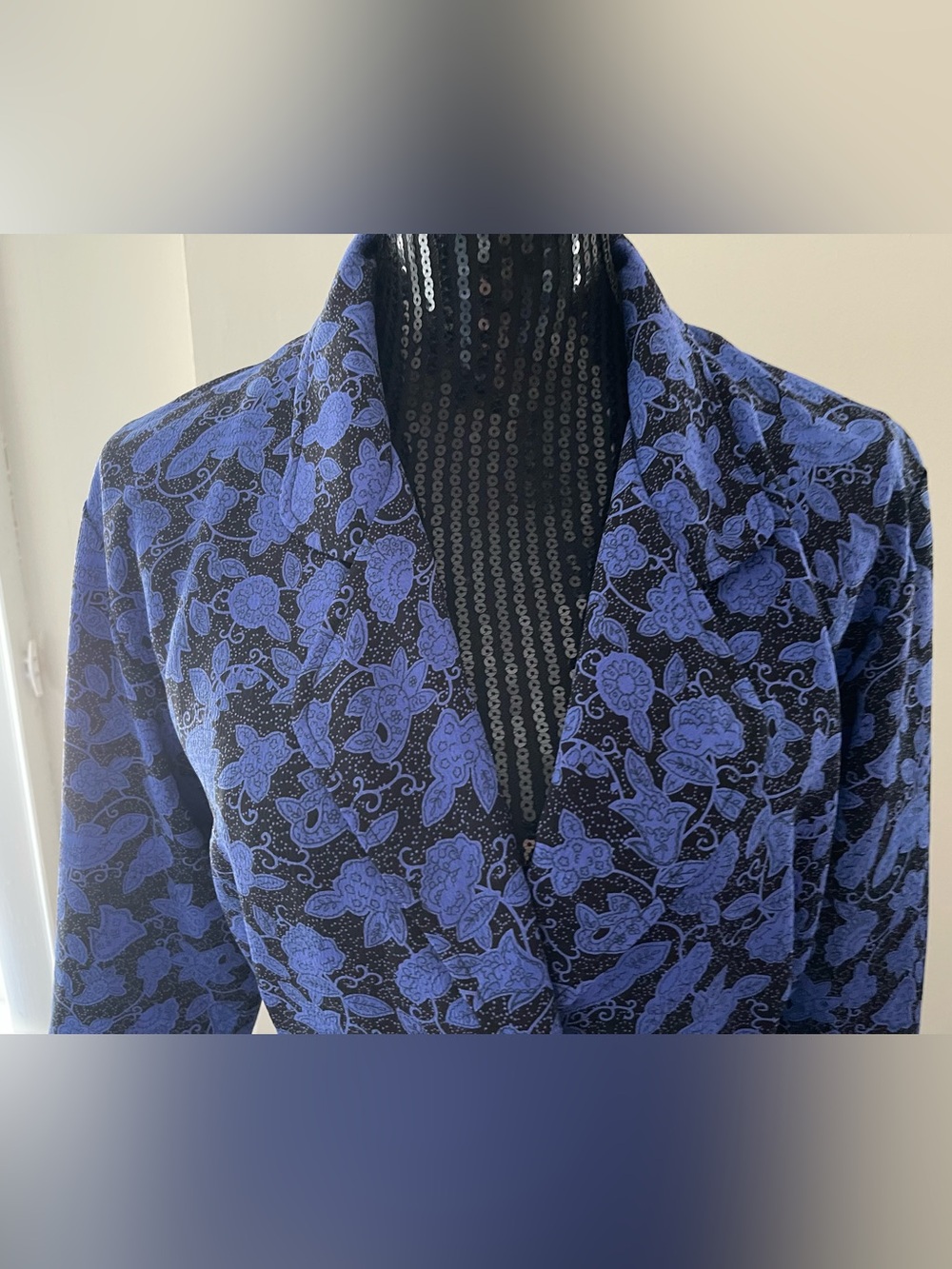 Lindor Vintage Blue & Black Floral Peplum Dress - Picture 2 of 12
